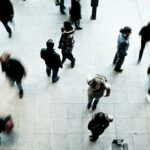 ひとごみにひとり